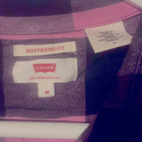 Levi’s plaid check boyfriend fit blouse - Picture 3 of 4